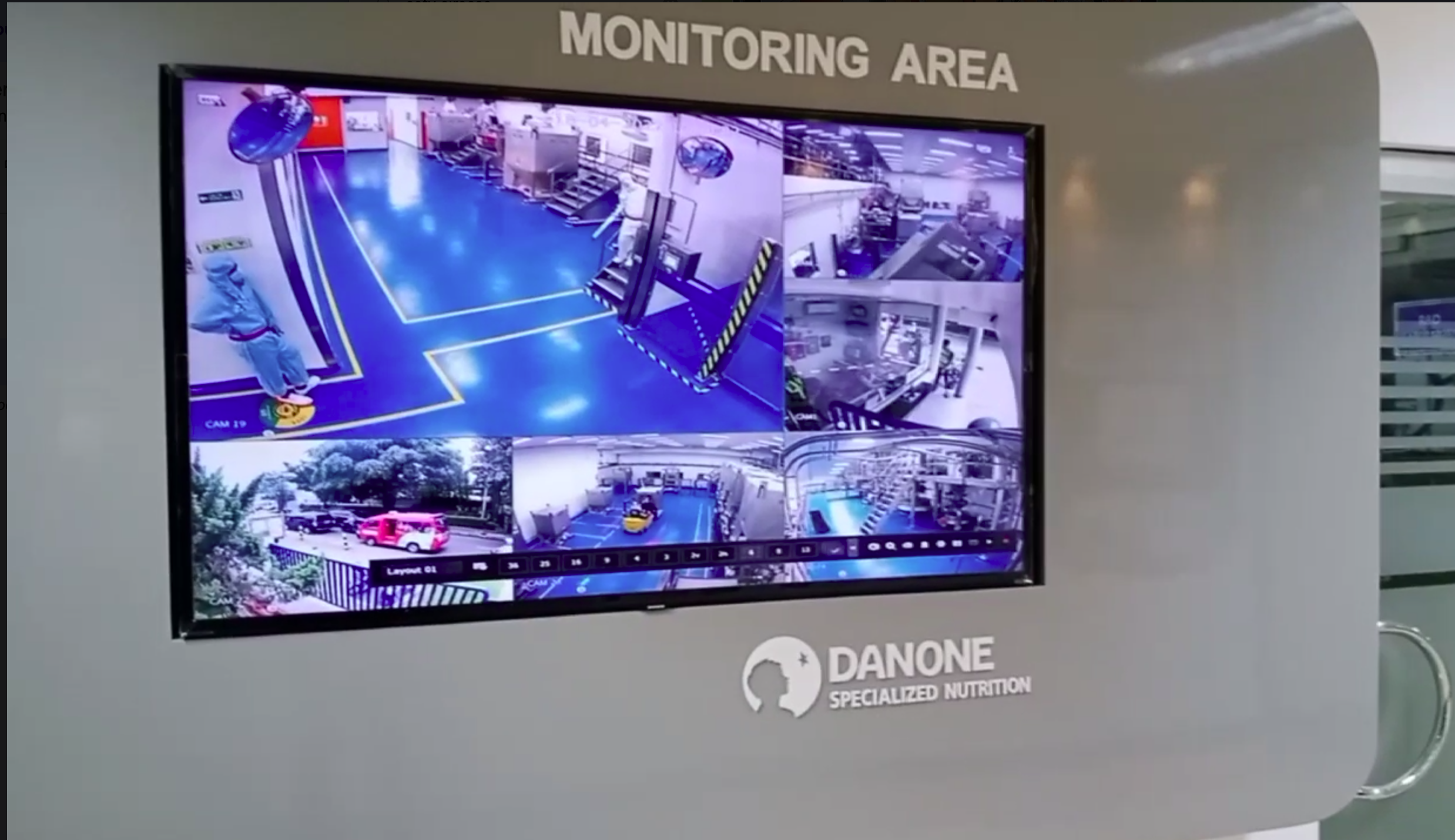 Pemasangan Display Board